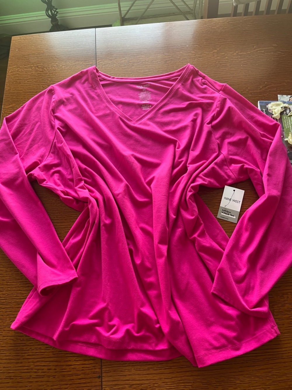 Nine West Bright Hot Pink V-Neck Long Sleeve Top